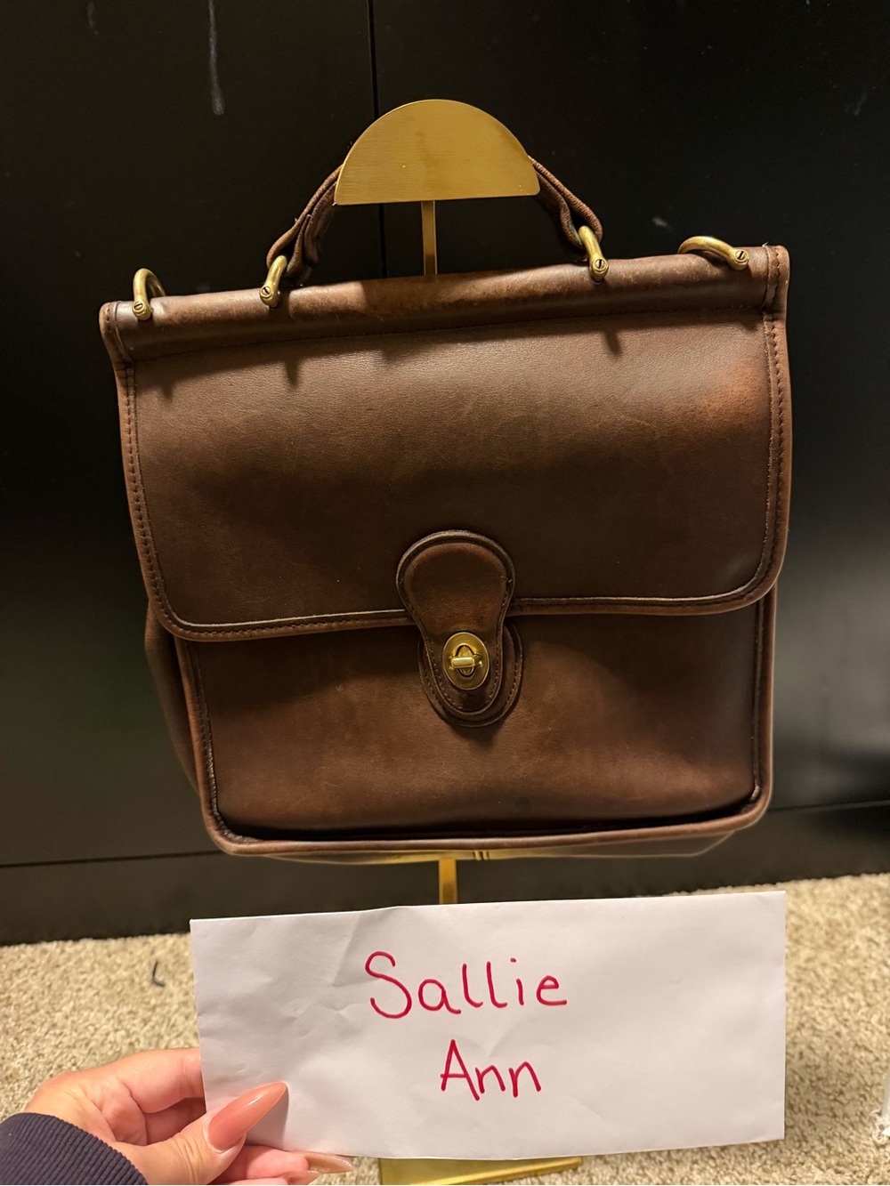 Vintage Coach Willis style number 9927 in mahogany - Picture 2 of 14